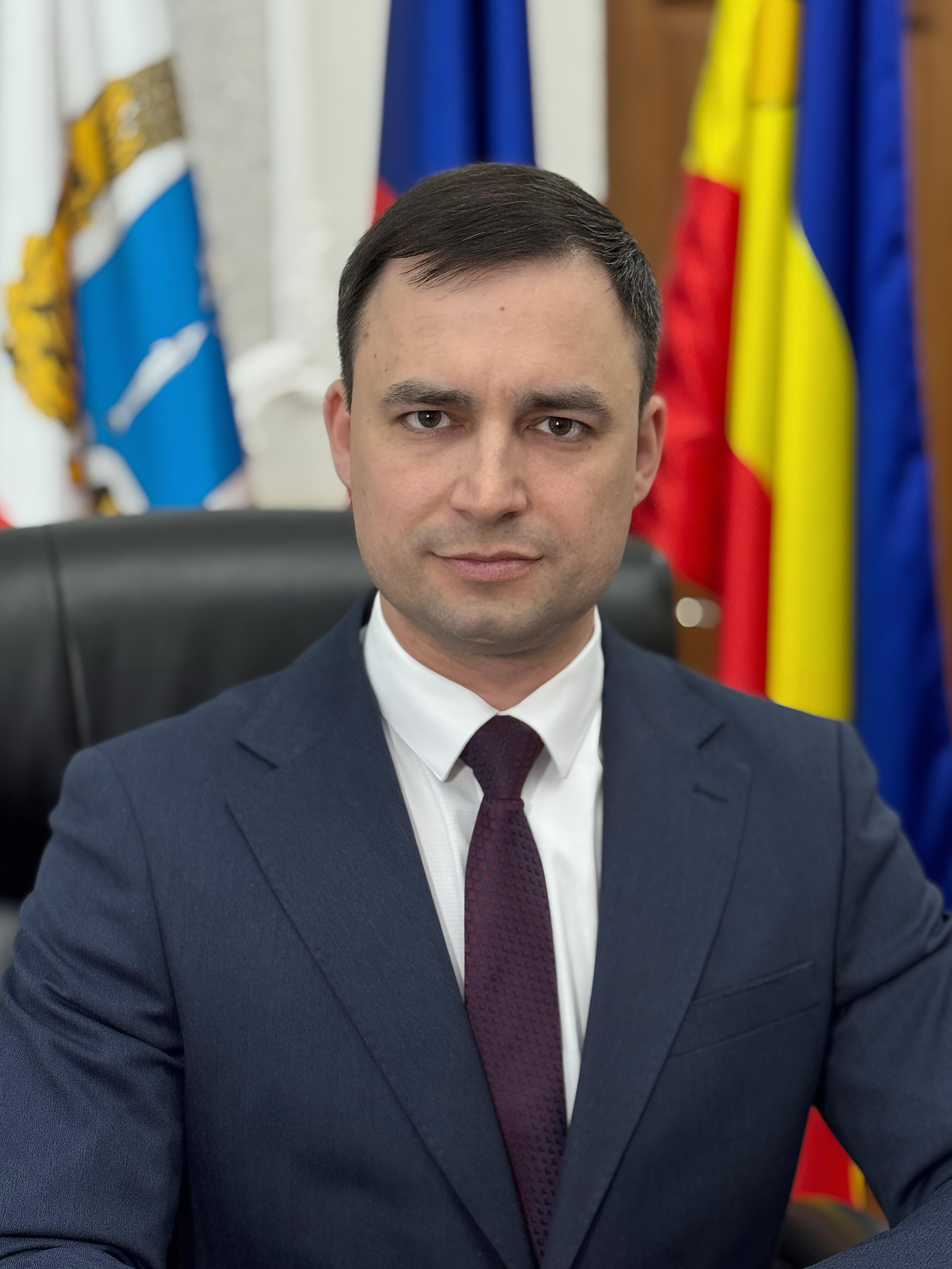 Дубовенко Олег Александрович.